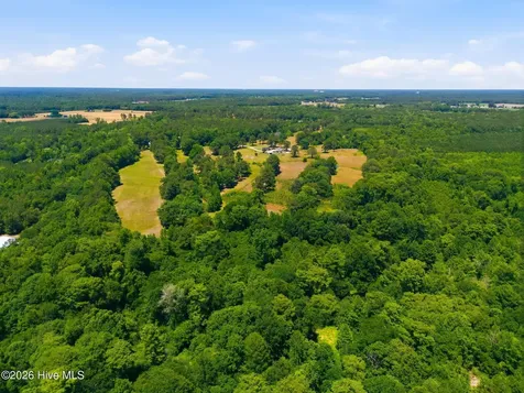6722 S Nc 41 Highway Wallace NC 28466