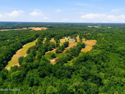6722 S Nc 41 Highway Wallace NC 28466