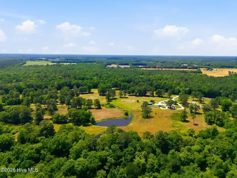 6722 S Nc 41 Highway Wallace NC 28466