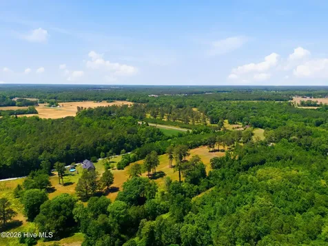 6722 S Nc 41 Highway Wallace NC 28466
