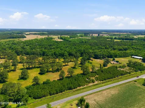 6722 S Nc 41 Highway Wallace NC 28466