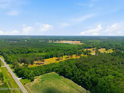 6722 S Nc 41 Highway Wallace NC 28466