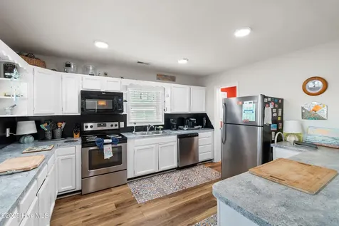 108 Tarpon Drive Holden Beach NC 28462