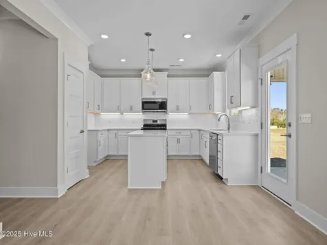 120 Cripple Creek Drive Swansboro NC 28584