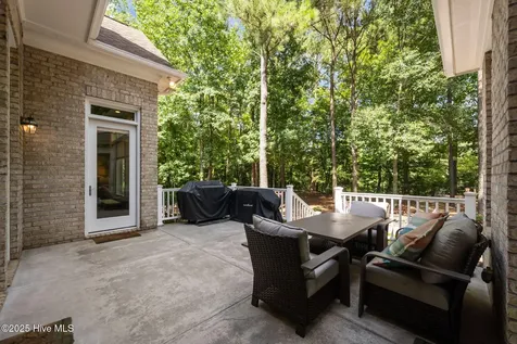 125 Falling Water Way Wallace NC 28466