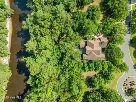 125 Falling Water Way Wallace NC 28466