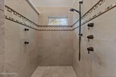 125 Falling Water Way Wallace NC 28466