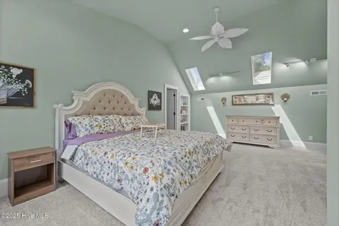 125 Falling Water Way Wallace NC 28466