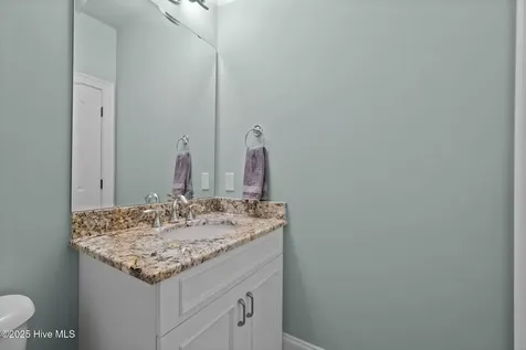 125 Falling Water Way Wallace NC 28466