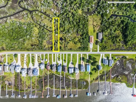 240 Waterway Drive Sneads Ferry NC 28460