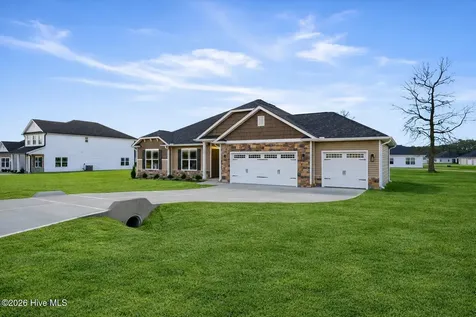 107 Brighton Street La Grange NC 28551
