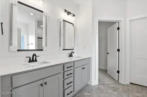 107 Brighton Street La Grange NC 28551