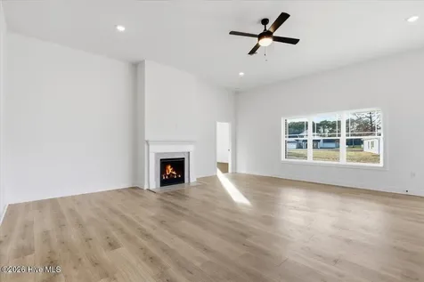 107 Brighton Street La Grange NC 28551