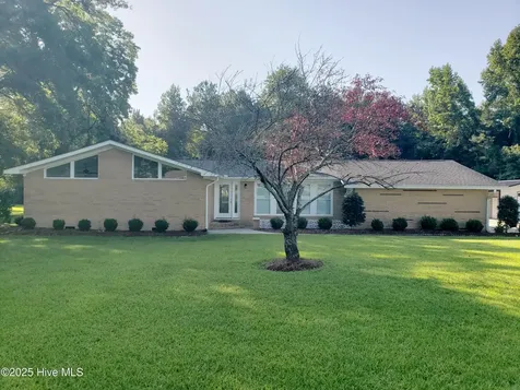 6447 James B White Highway S Whiteville NC 28472