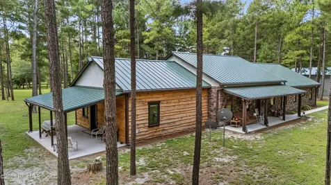 970 E Waterway Drive Belhaven NC 27810