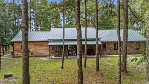 970 E Waterway Drive Belhaven NC 27810