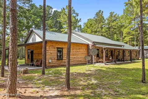 970 E Waterway Drive Belhaven NC 27810