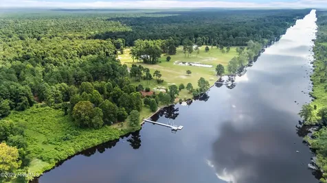 970 E Waterway Drive Belhaven NC 27810