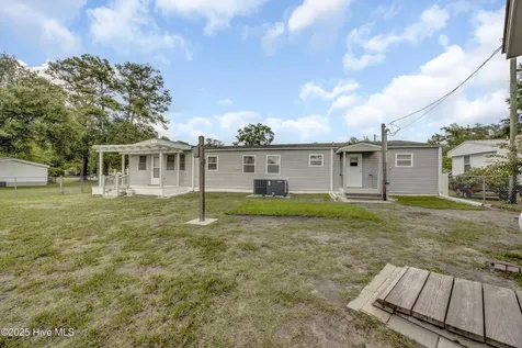 1656 Seagull Way SW Ocean Isle Beach NC 28469