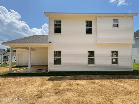 711 Southerland Peak Road Raeford NC 28376