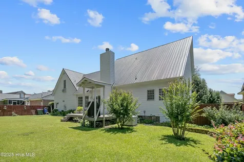 6528 Foxberry Road Fayetteville NC 28314