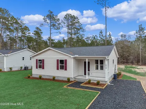 1810 Raeford Road Southport NC 28461
