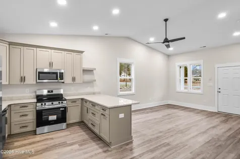 1810 Raeford Road Southport NC 28461