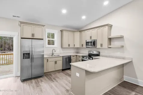 1810 Raeford Road Southport NC 28461