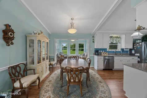 5302 Bogue Drive Oriental NC 28571