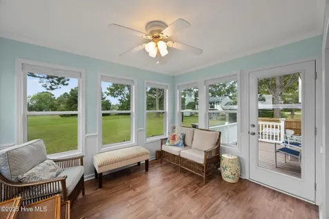 5302 Bogue Drive Oriental NC 28571