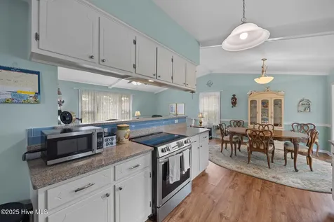 5302 Bogue Drive Oriental NC 28571