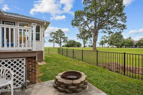 5302 Bogue Drive Oriental NC 28571