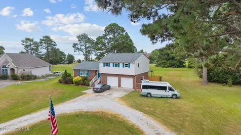 5302 Bogue Drive Oriental NC 28571