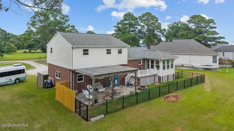 5302 Bogue Drive Oriental NC 28571