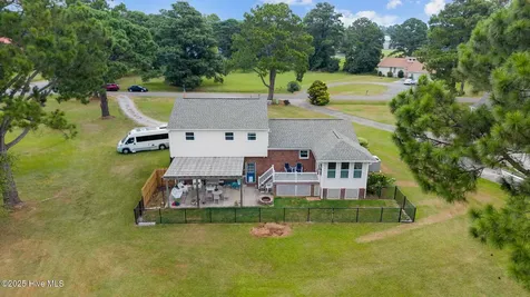 5302 Bogue Drive Oriental NC 28571