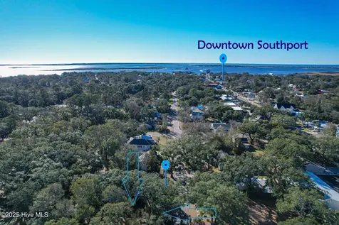716 N Atlantic Avenue Southport NC 28461