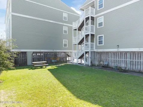 108 S Lake Park Boulevard Carolina Beach NC 28428