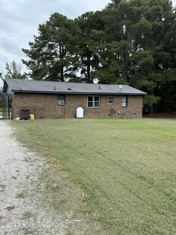 6050 Bottoms Dairy Road Elm City NC 27822
