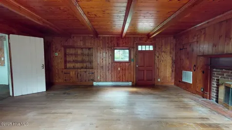 41 Orchard Street Sunbury NC 27979