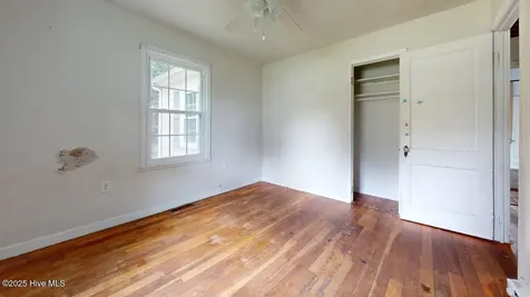 41 Orchard Street Sunbury NC 27979