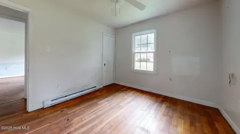 41 Orchard Street Sunbury NC 27979