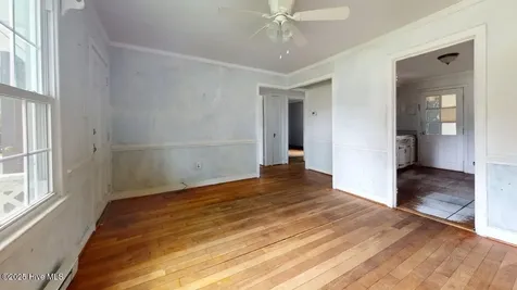 41 Orchard Street Sunbury NC 27979