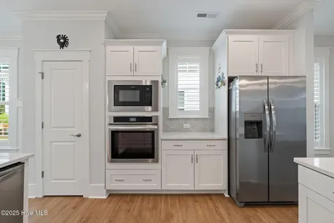 4906 Glen Garden Circle Leland NC 28451