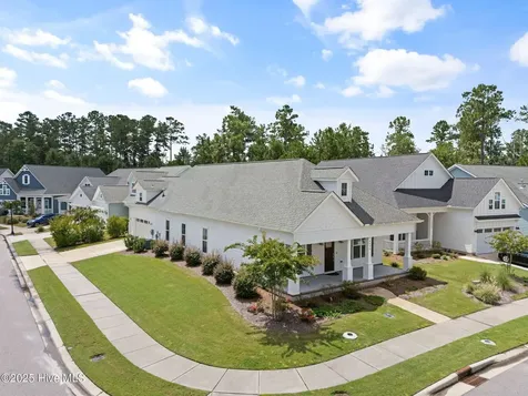 4906 Glen Garden Circle Leland NC 28451