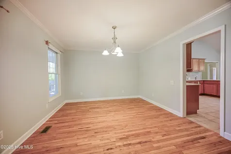 237 Riverbend Road Jacksonville NC 28540