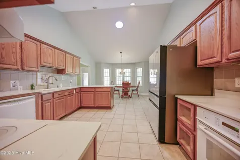 237 Riverbend Road Jacksonville NC 28540