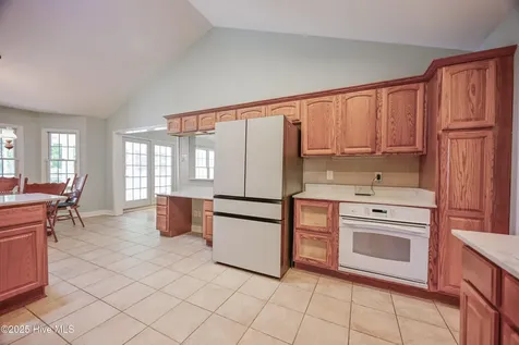 237 Riverbend Road Jacksonville NC 28540