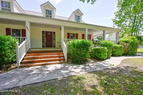 237 Riverbend Road Jacksonville NC 28540