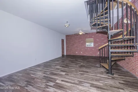 237 Riverbend Road Jacksonville NC 28540