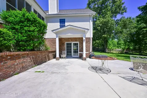 237 Riverbend Road Jacksonville NC 28540